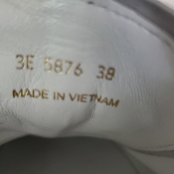 Prada sneakers - Picture 9 of 9